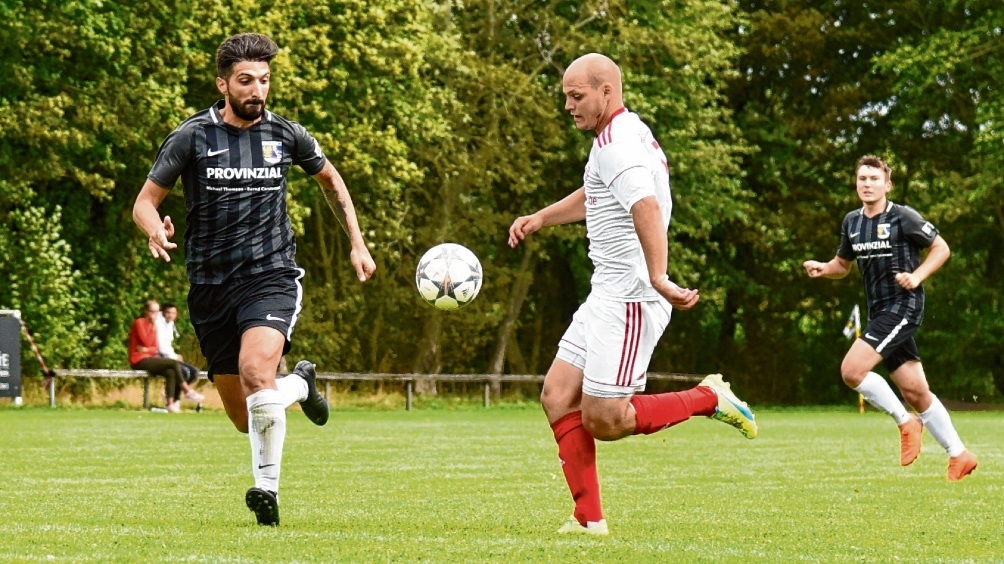 Dörpum ärgert den Titelfavoriten