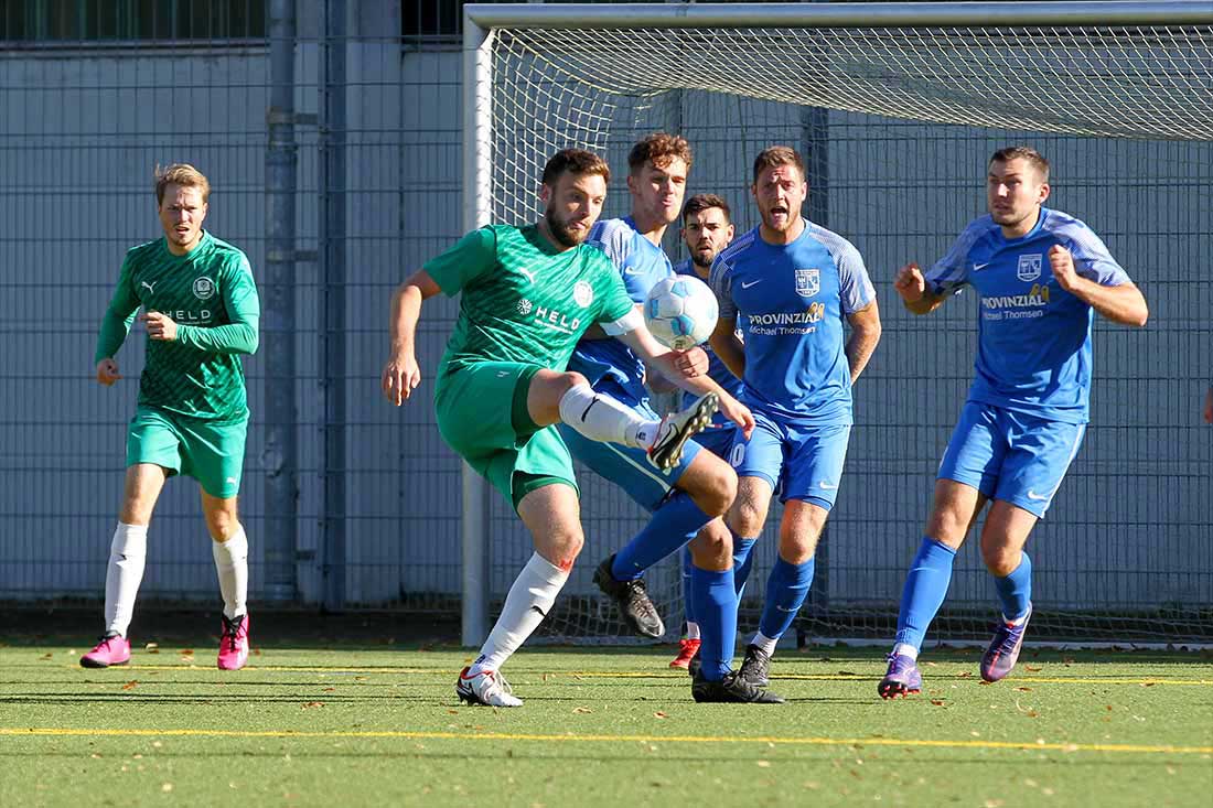 1:1 zwischen Klausdorf und Dörpum – beide Serie halten